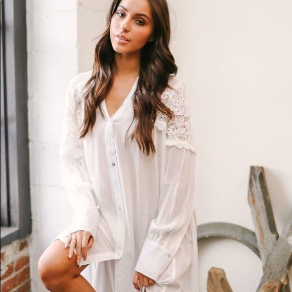 WHITE SPLENDID TUNIC (K) - Picture 8 of 8